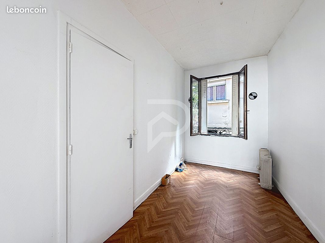 Appartement 2 pièces 21 m² · à Issy-les-Moulineaux · 21 m² · 175 000 €