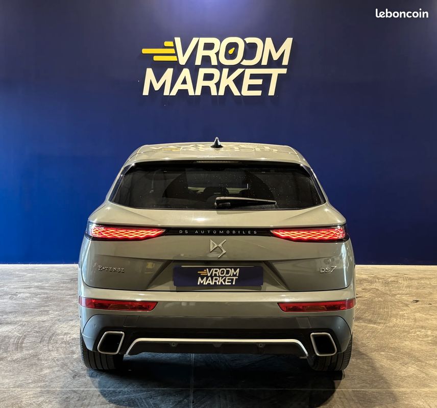 DS DS 7 E-TENSE 225ch Bastille - Origine France / CarPlay / Suivi complet / Caméra 360° / Hayon électrique et main libre / Keyless Go / Gris Laqué / Pack Drive Assist (image 4)