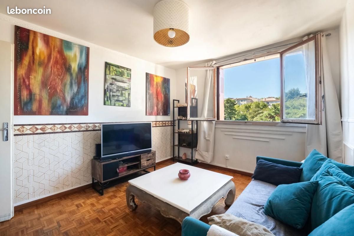 Appartement 2 pièces 42 m² · à Marseille · 42 m² · 135 000 €
