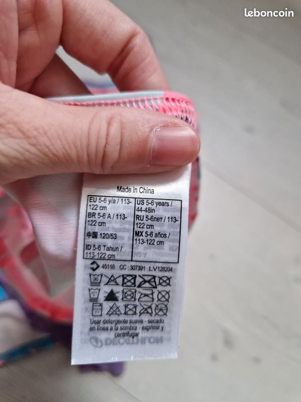 Lot maillot de bain fille 5 ans (image 2)