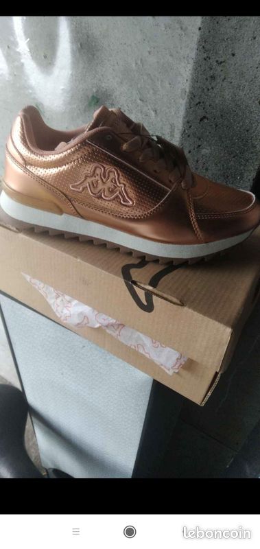 Baskets femme et mocassins (image 4)