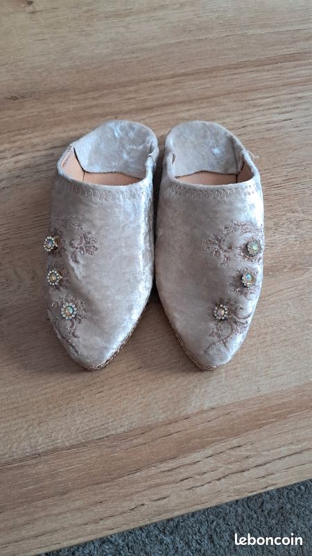 Babouche fille neuve Chaussures