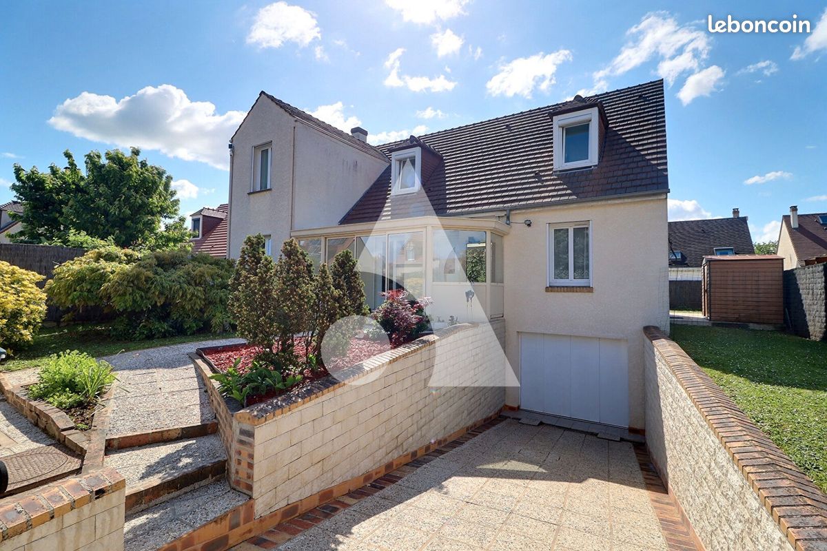 Maison 7 pièces 167 m² · à Osny · 167 m² · 499 500 €