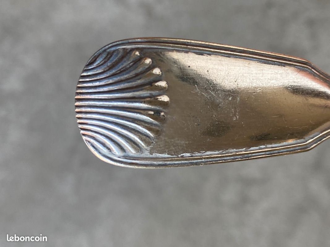 Fourchette en métal argenté SFAM Bayard - Modèle Coquille (18,5 cm) (image 4)