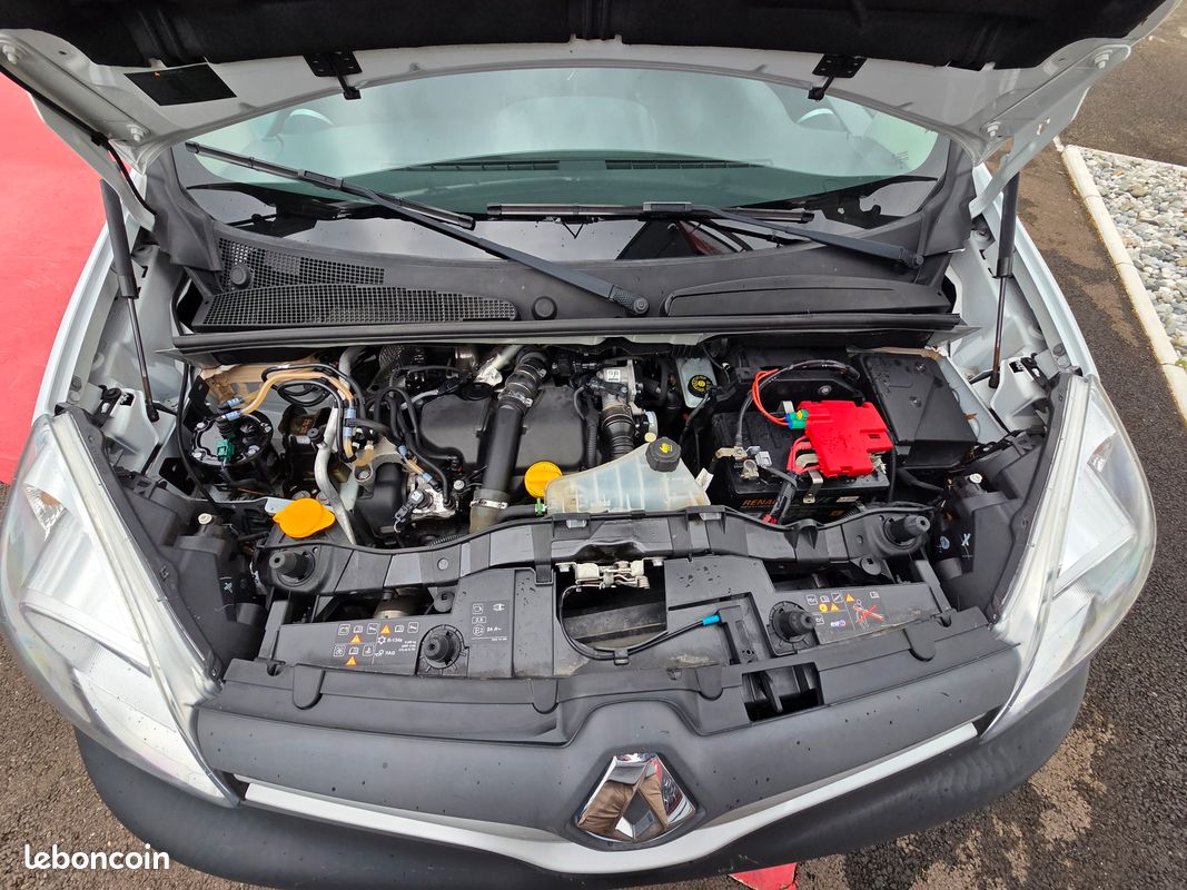 Renault Kangoo 1.5 L DCi 90 CH "Extra R-Link" 1ère Main (image 6)