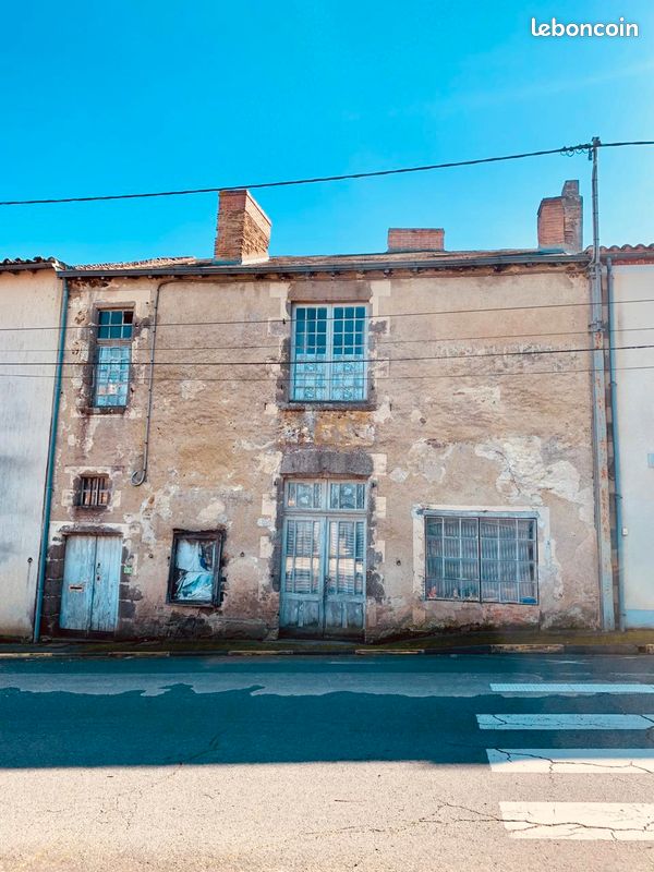 Maison 6 pièces 150 m² · à Glénay · 150 m² · 35 000 €