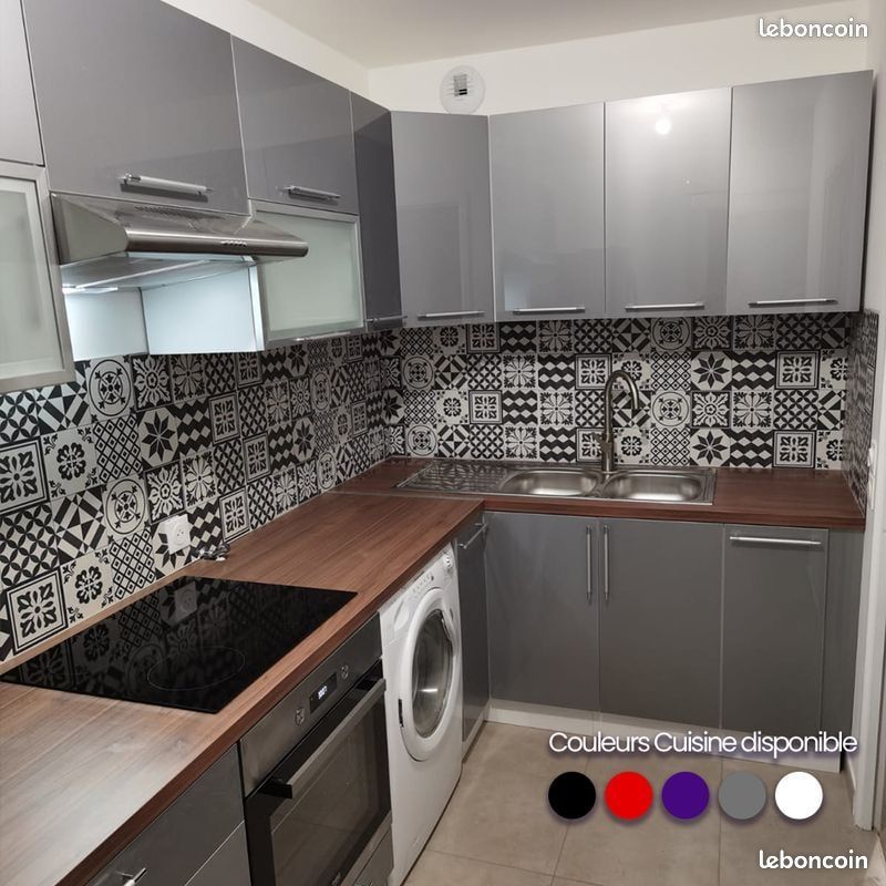 Meuble de cuisine gris (image 3)