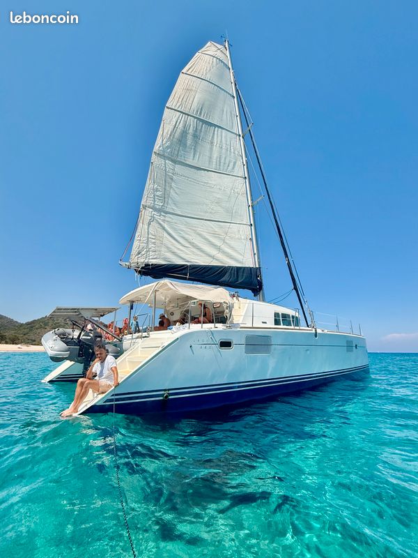 Lagoon 440 — View photo 1