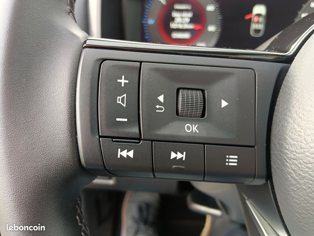 NISSAN QASHQAI e-Power N-Connecta hybride 190cv (image 8)