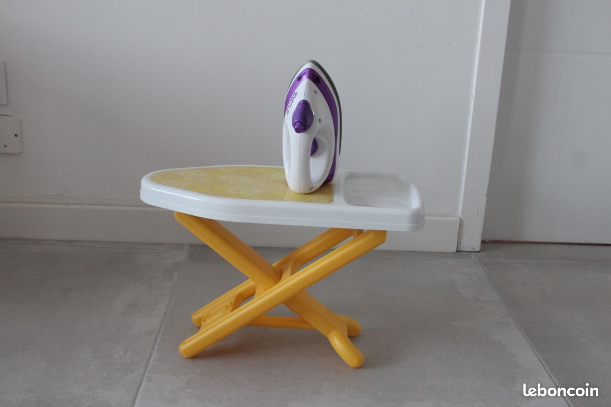 Table à repasser enfant + fer à repasser (image 1)