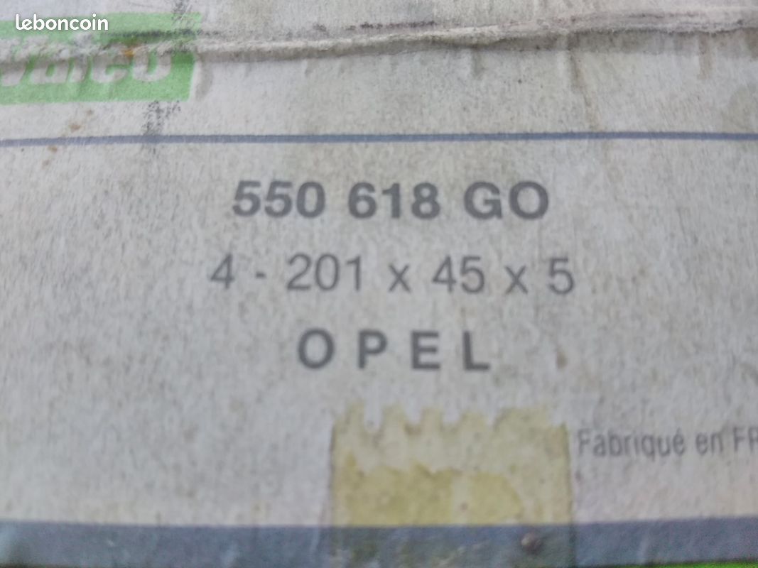 Garnitures de freins OPEL ref 550618GO en 201x45x5 (image 1)