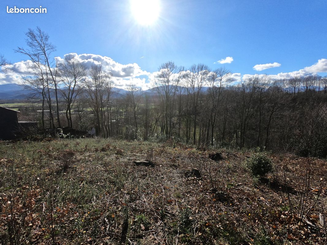 Terrain constructible vue Pyrénées avec Permis Construire · à Ponlat-Taillebourg · 19 999 €