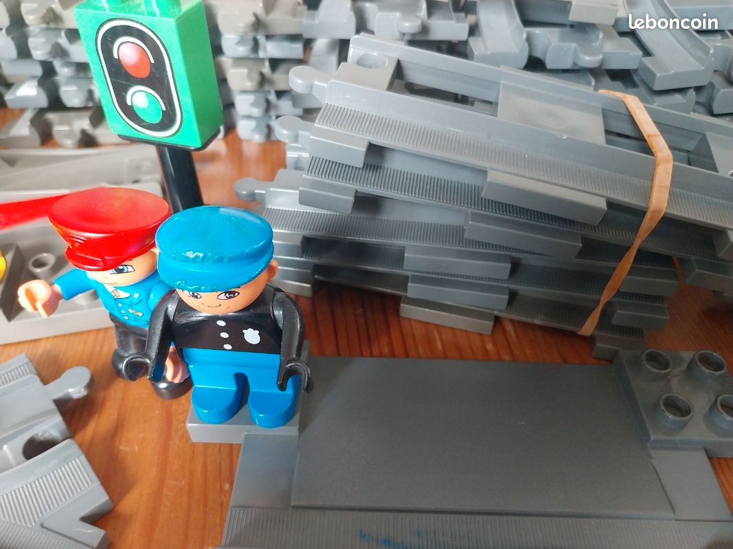 Lot Duplo Train et Rails (image 2)