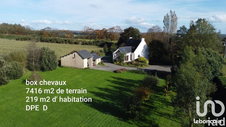 Propriété 7 pièces 219 m²