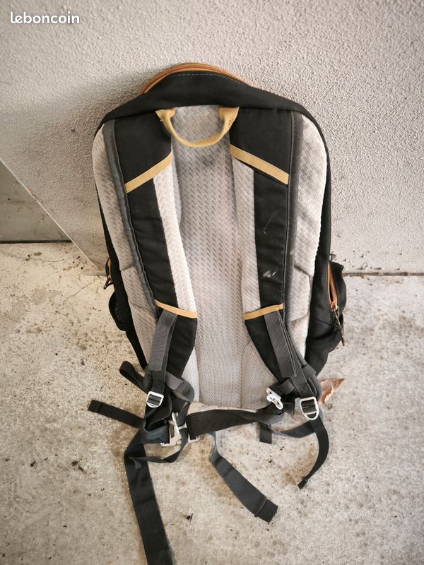 Sac à dos de randonnée 20L (image 2)