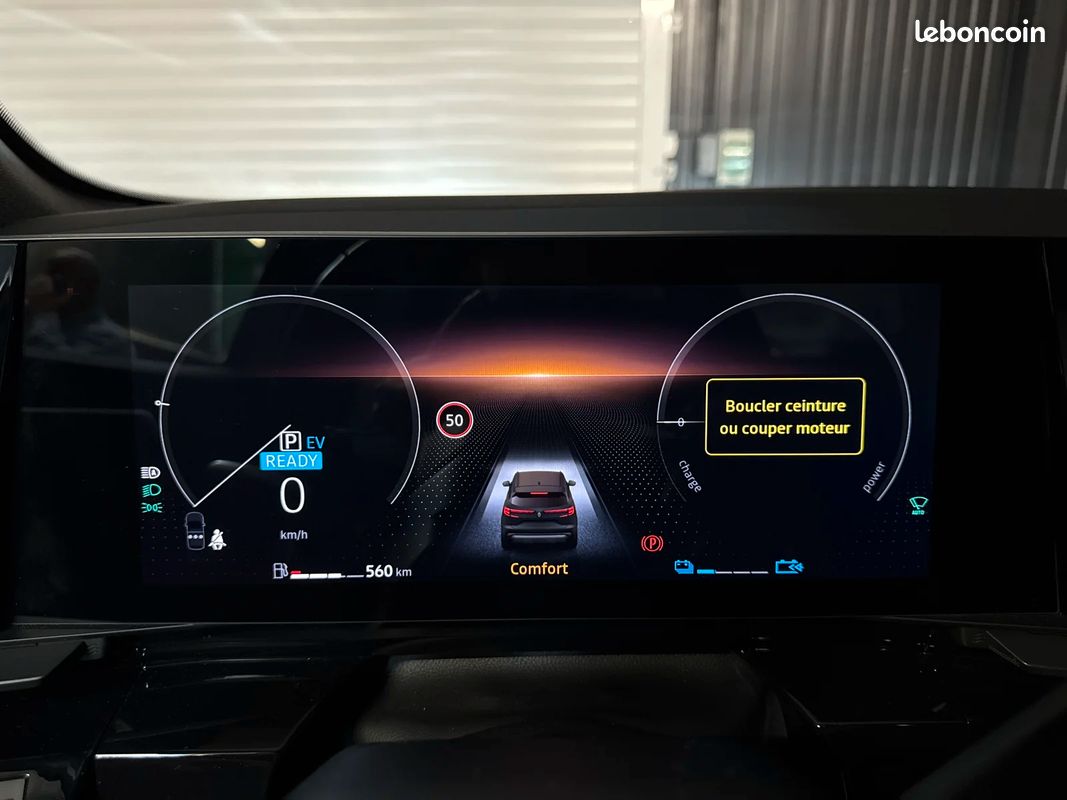 Renault AUSTRAL E-Tech Hybrid 200ch Techno (image 17)