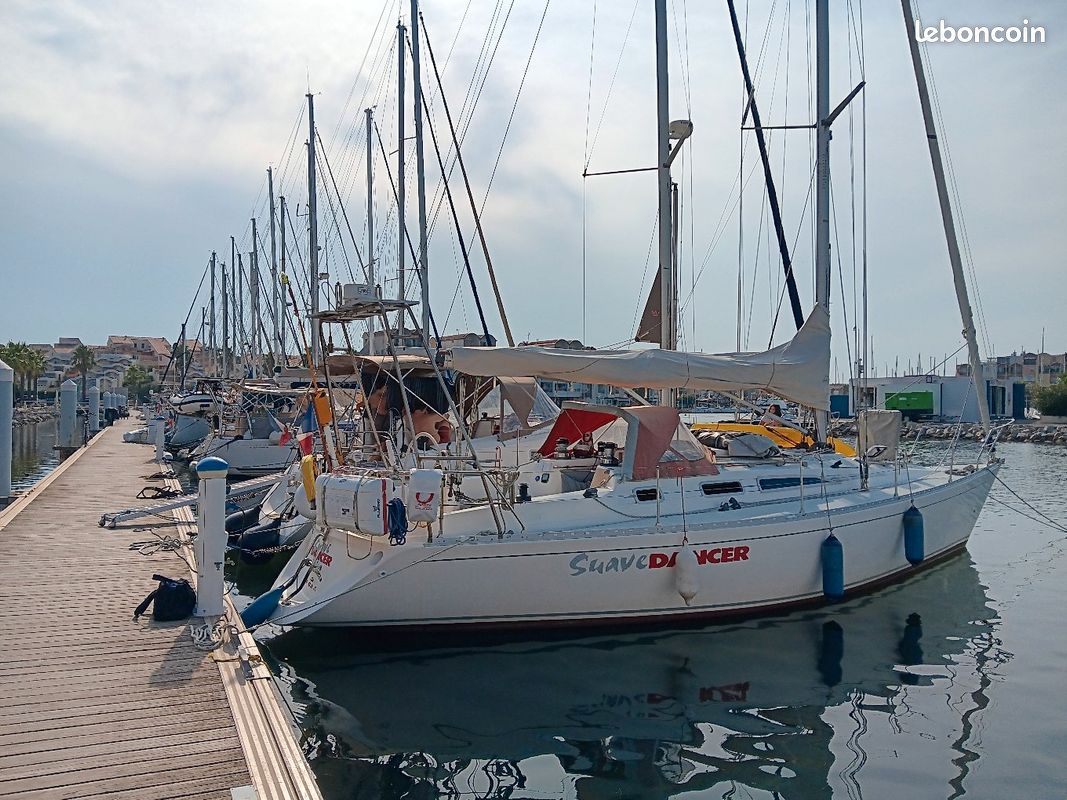 Rare Voilier SIGMA 38 avec place au port, baisse de prix (image 1)