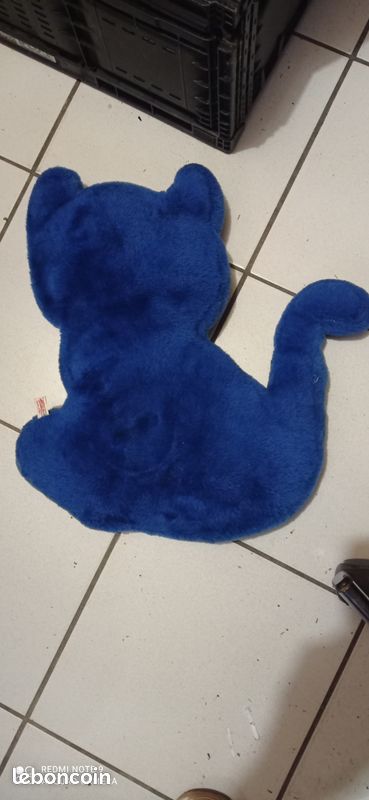 Coussin vintage en chat peluche moumoute (image 3)