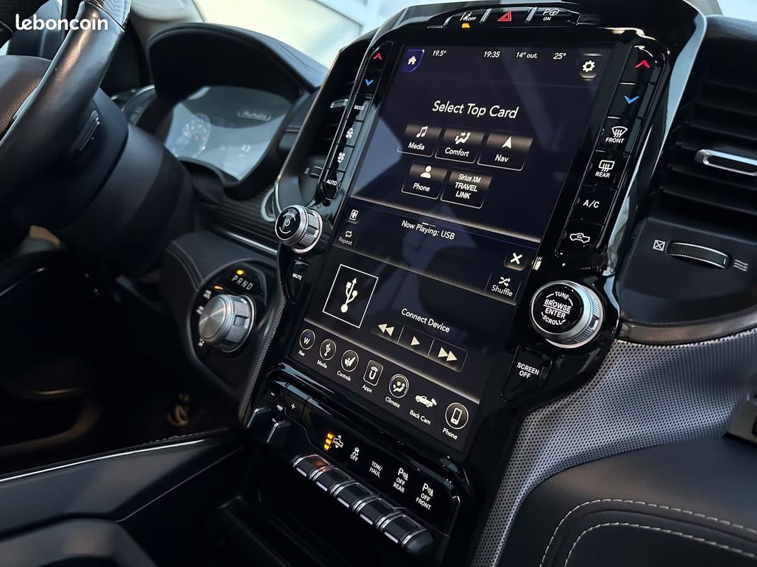 Dodge RAM 1500 Limited 5.7 HEMI eTorque 401 ch 4x4 – Pano – Harman Kardon – 360° – E-Step (image 24)