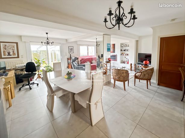 Maison 10 pièces 190 m²