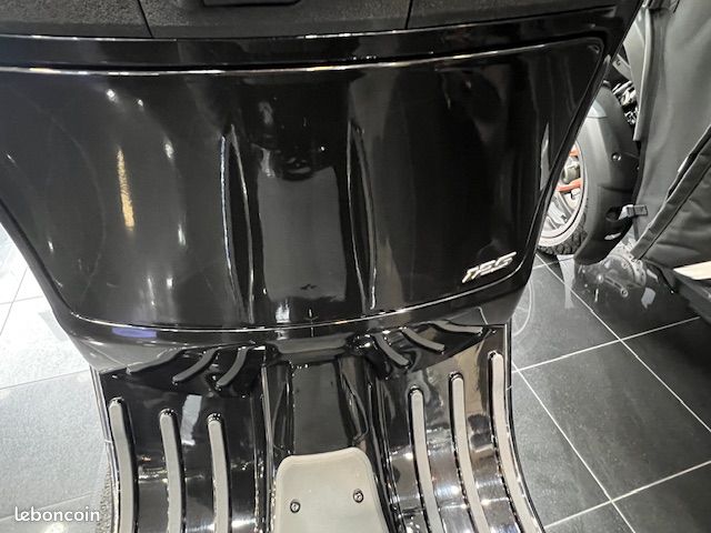 Vespa GTS 125IE NEW GENERATION - 0KM - OFFRE DESTOCKAGE (image 9)