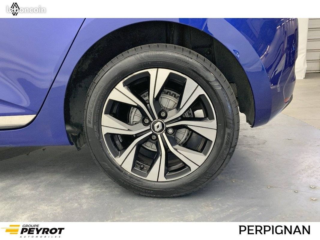 RENAULT Clio Blue dCi 100 Evolution (image 18)