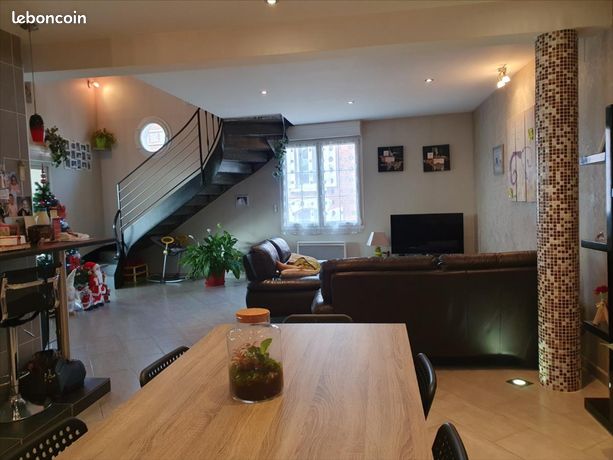 Maison 8 pièces 200 m²