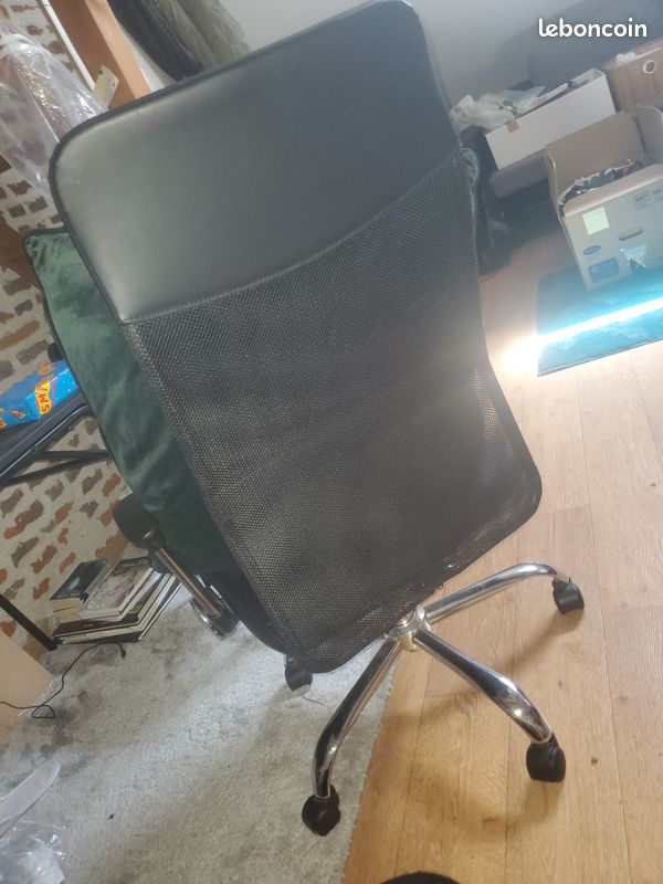 Chaise de bureau (image 1)