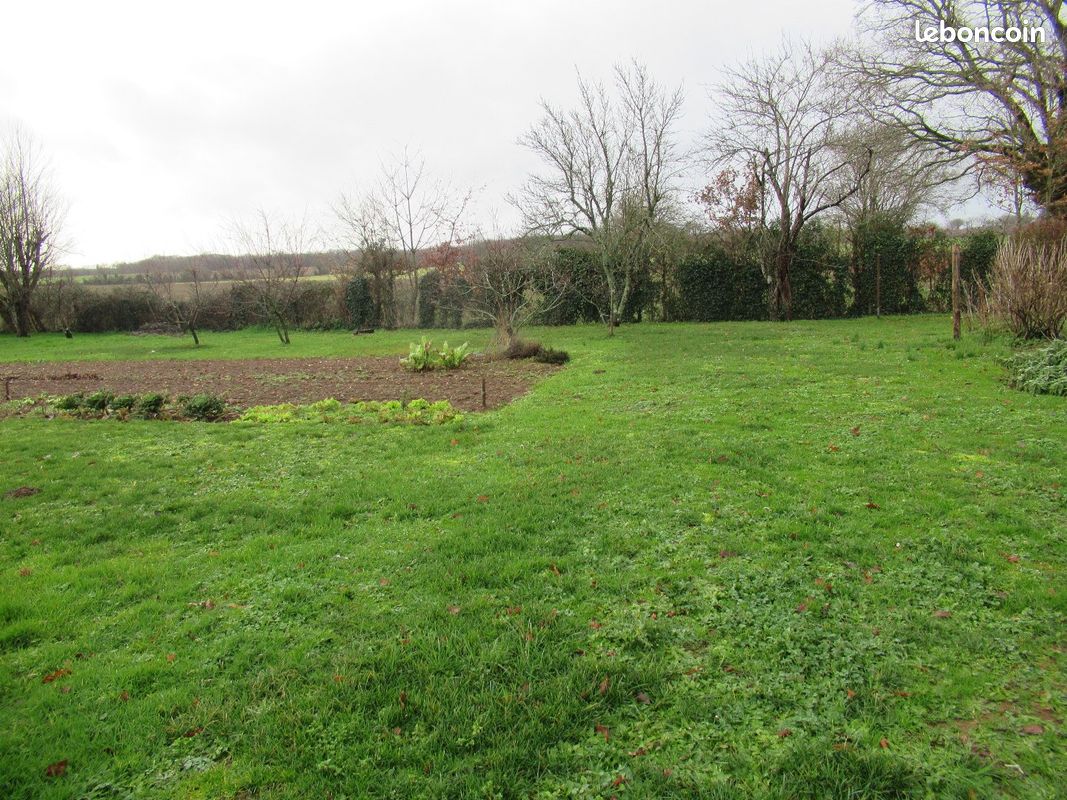 Maison 6 pièces 120 m² - Lezay 79120 (image principale 14)