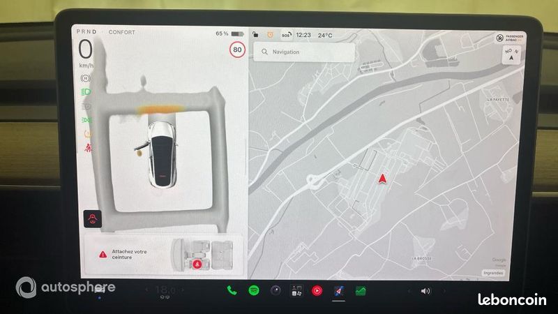 Tesla Model Y Standard RWD (image 29)