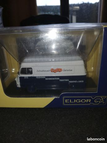 C.I.J. 3/92 RENAULT ESTAFETTE MICROCAR BOITE VIDE REPRO