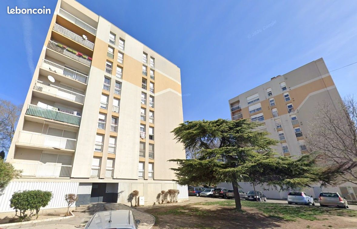 Appartement 4 pièces 81 m² · à Avignon · 81 m² · 601 €