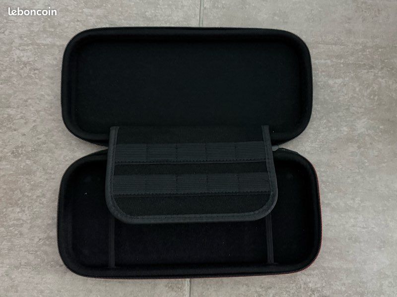 Housse de transport Nintendo Switch 2 – Excellent état (image 2)