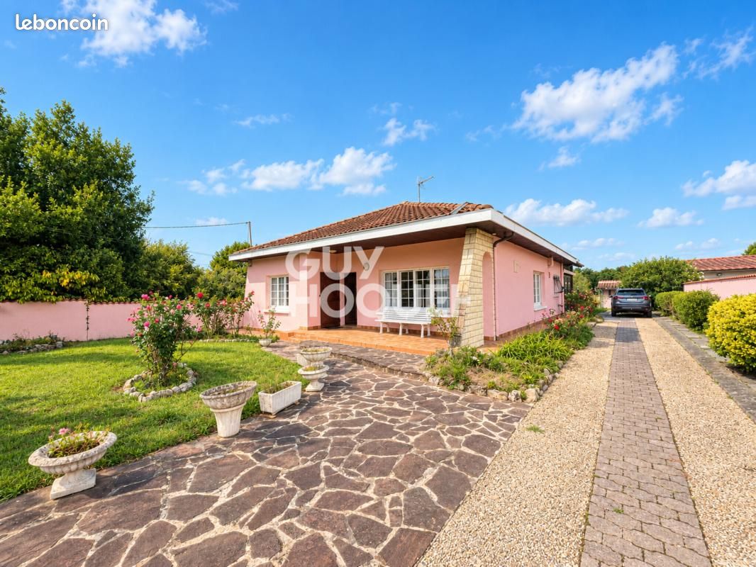 Maison 4 pièces 120 m² · à Oeyreluy · 120 m² · 269 000 €