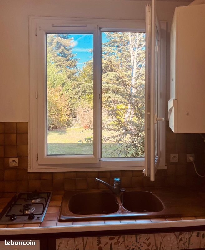 Appartement 1 pièce 30 m² · à Poitiers · 30 m² · 450 €/mois