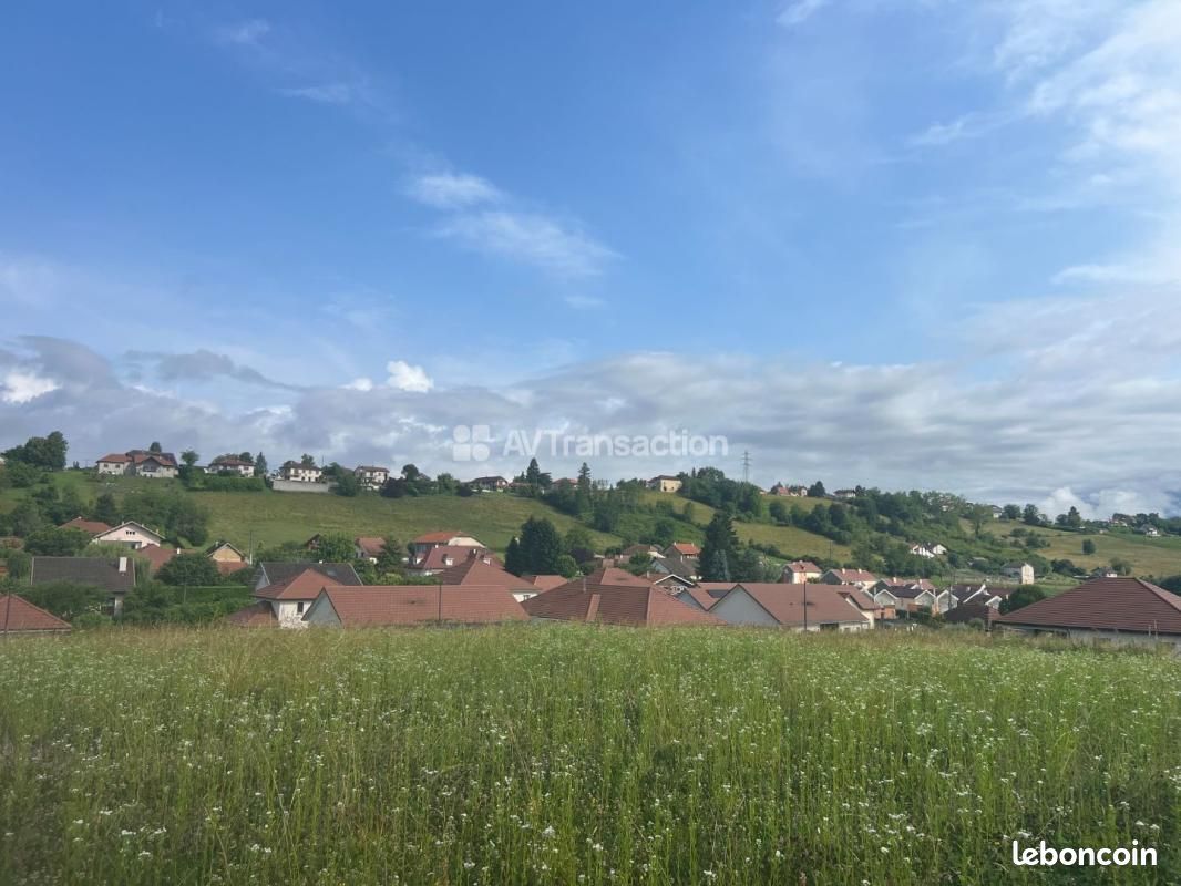 Terrain 844 m² Belley · 112 500 €