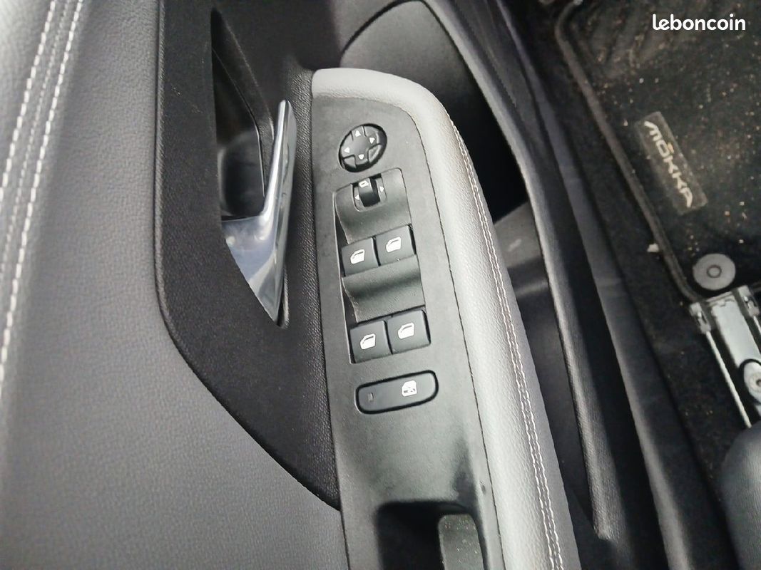 OPEL Mokka 1.2 Turbo 100 ch BVM6 Elegance (image 24)