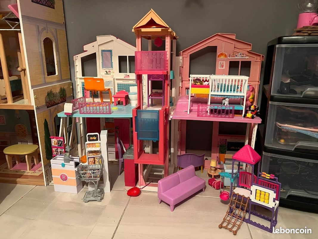 Maison de barbie (image 1)