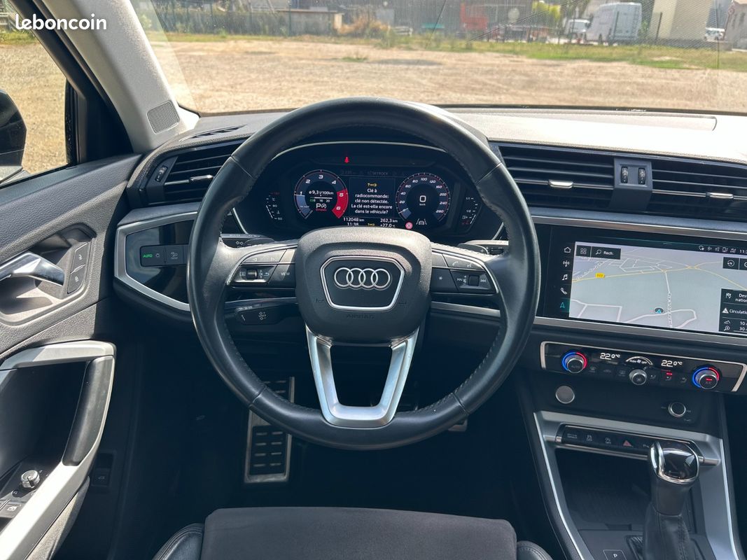AUDI Q3 Q3 35 TDI 150 ch S tronic 7 Design Luxe Caméra 360 Car play Ouverture et Démarrage sans clef Garan (image 11)