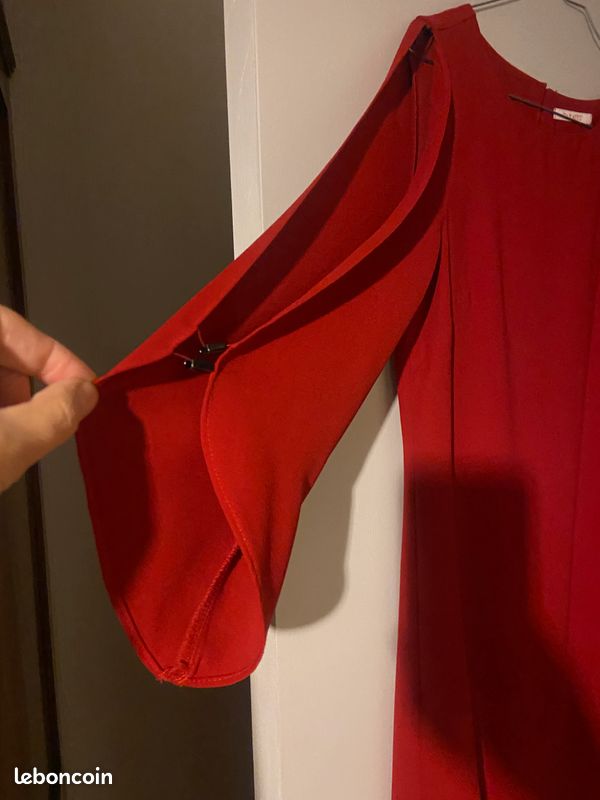 Robe (image 2)