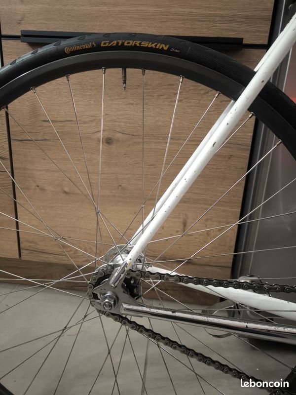 Cadre de vélo à pignon fixe en alliage d'aluminium TSUNAMI