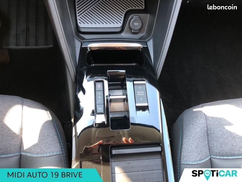Citroen C4 X 1.2 PureTech 130ch S&S MAX Automatique (image 22)