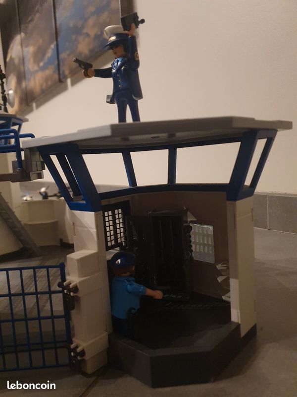 Commissariat Playmobil 6872-6919 (image 8)