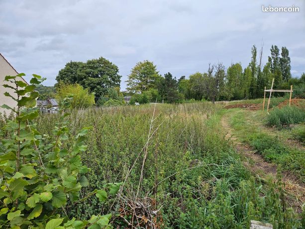 Terrain constructible à Villequier Aumont