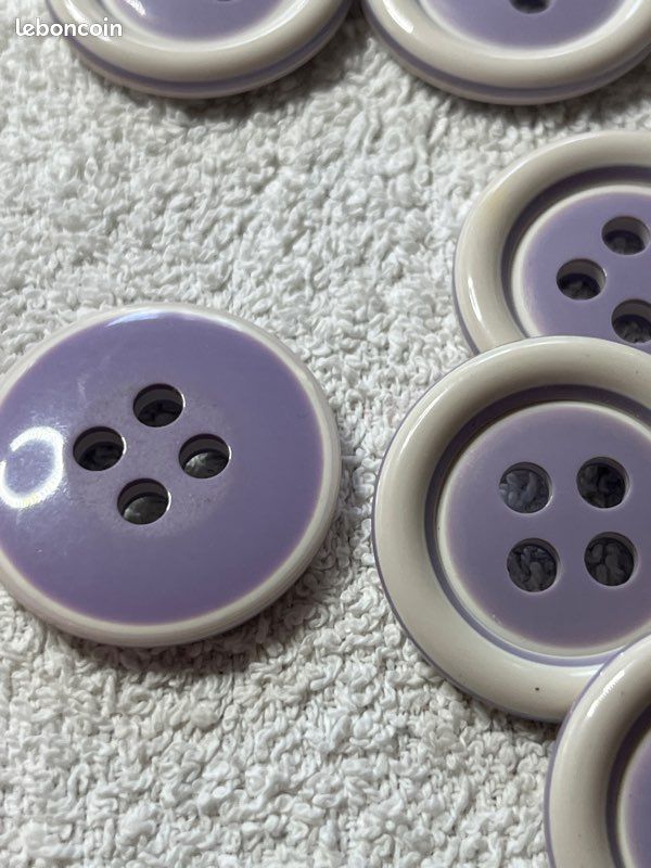 Lot De 8 Boutons Vintage Violet Transparent Bord 2 Cm - Réf. 1223 - Occasion, Idéal Pour Customisation