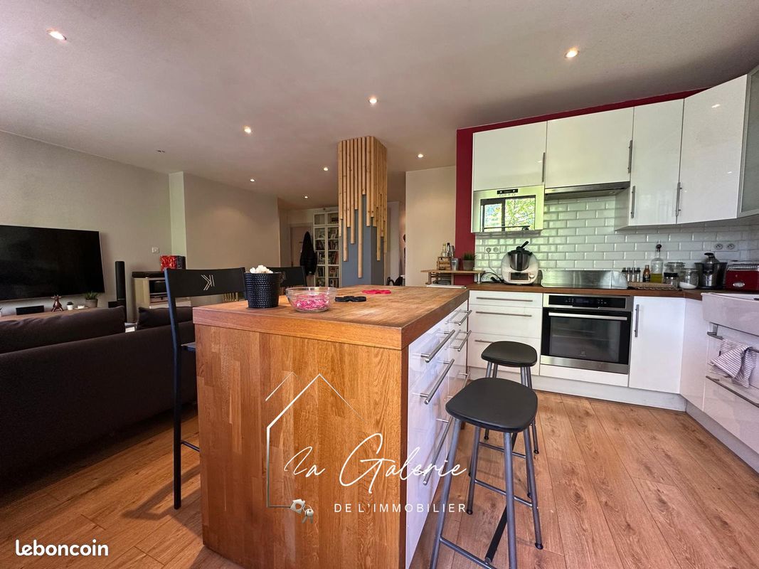 Appartement 4 pièces 88 m² · à Grenoble · 88 m² · 187 000 €