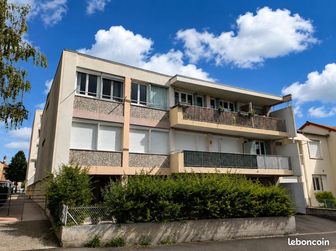 Appartement 3 pièces 72 m² · à Clermont-Ferrand · 72 m² · 140 000 €