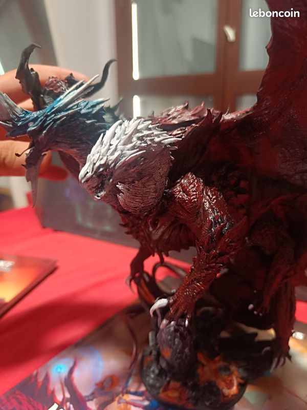 Tiamat impression résine (image 3)