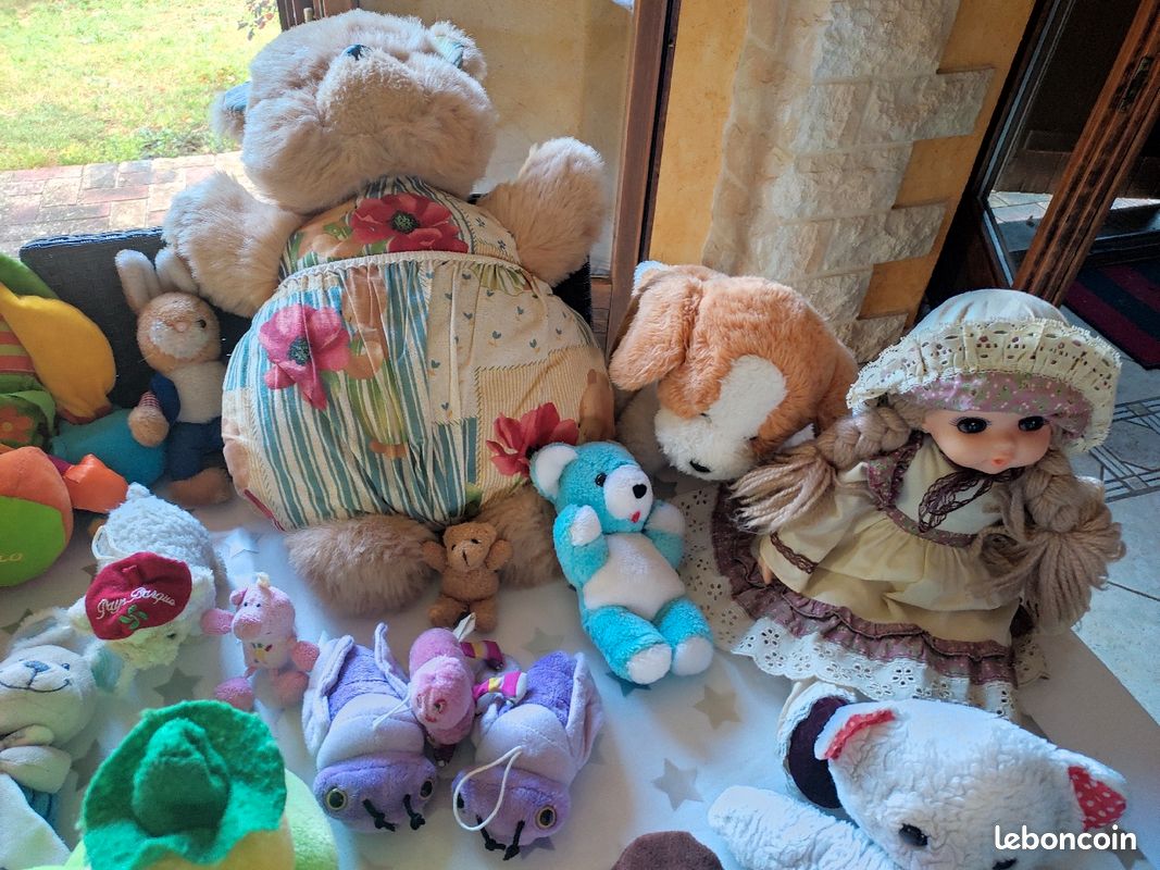 Peluches / doudous (image 3)