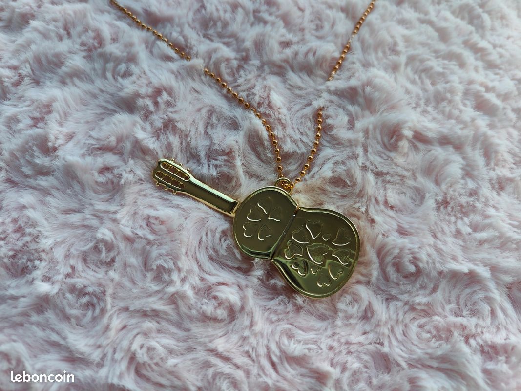 Clé USB 32 Go collier guitare dorée – Comme celui de Mia dans Poursuis tes rêves 🎸✨ (image 5)